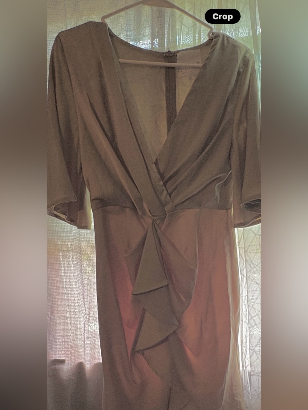 WHITE CLOSET Gold-Tone Dress with Subtle Sheen